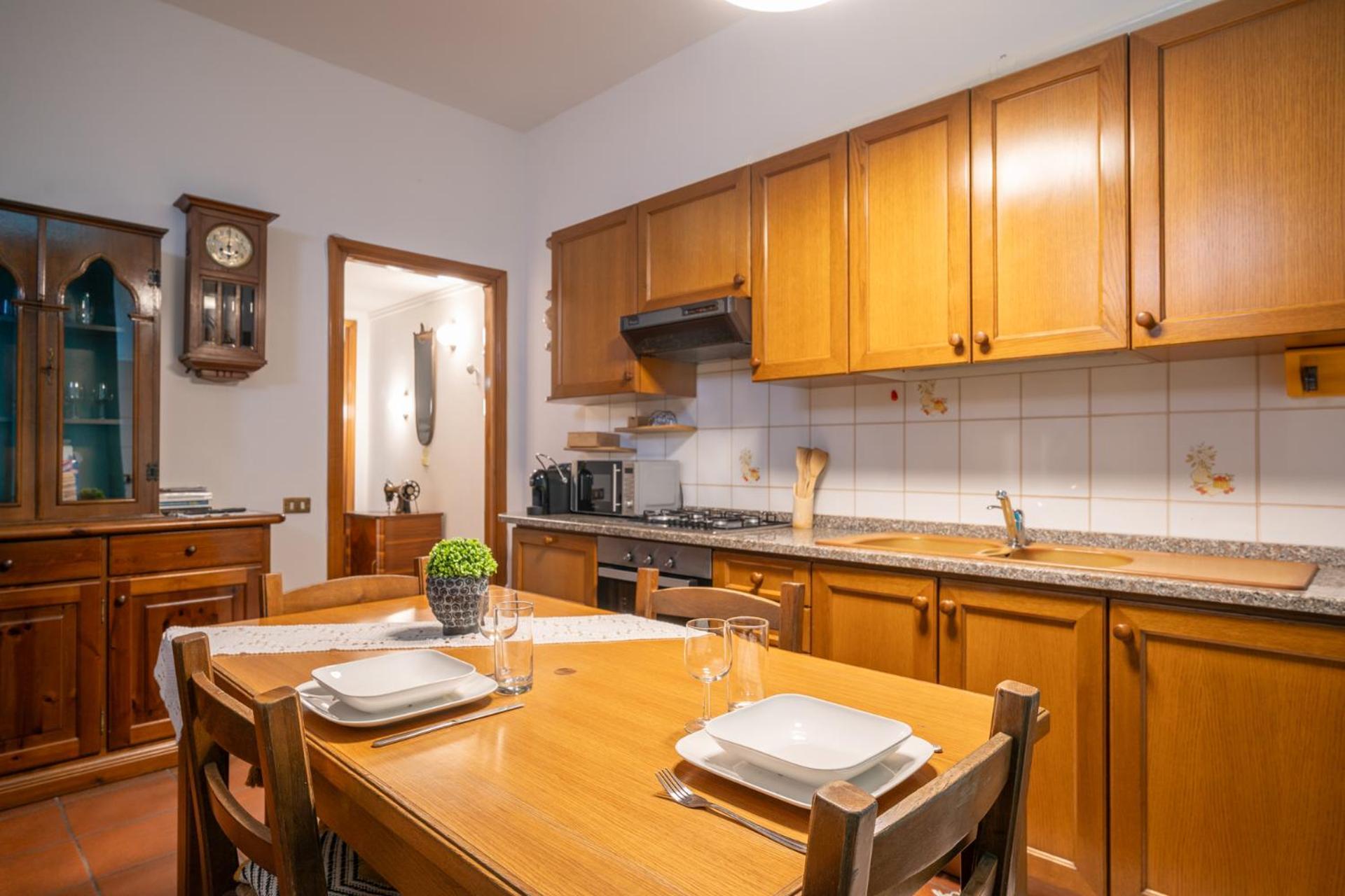 Appartamento Traveler'S Retreat In Lecco Esterno foto
